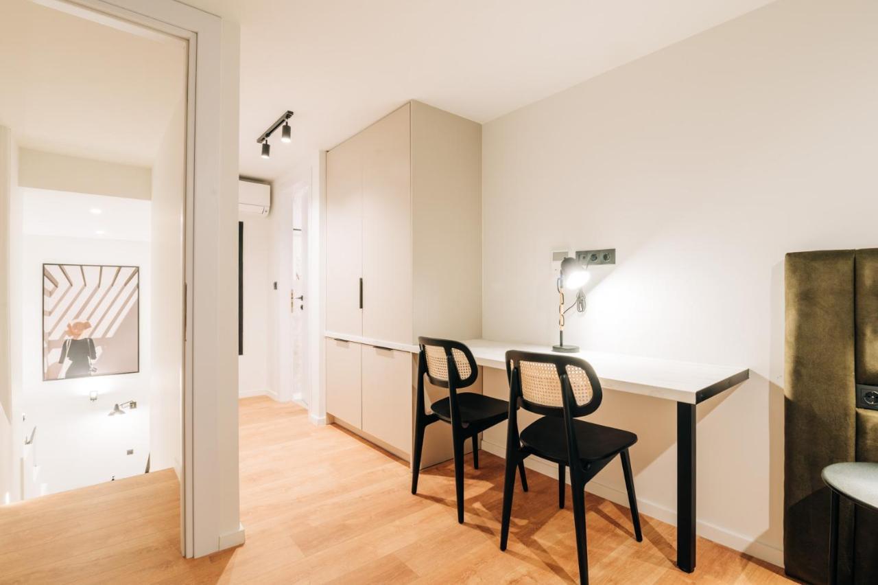 Athesense Suites Athens Ngoại thất bức ảnh