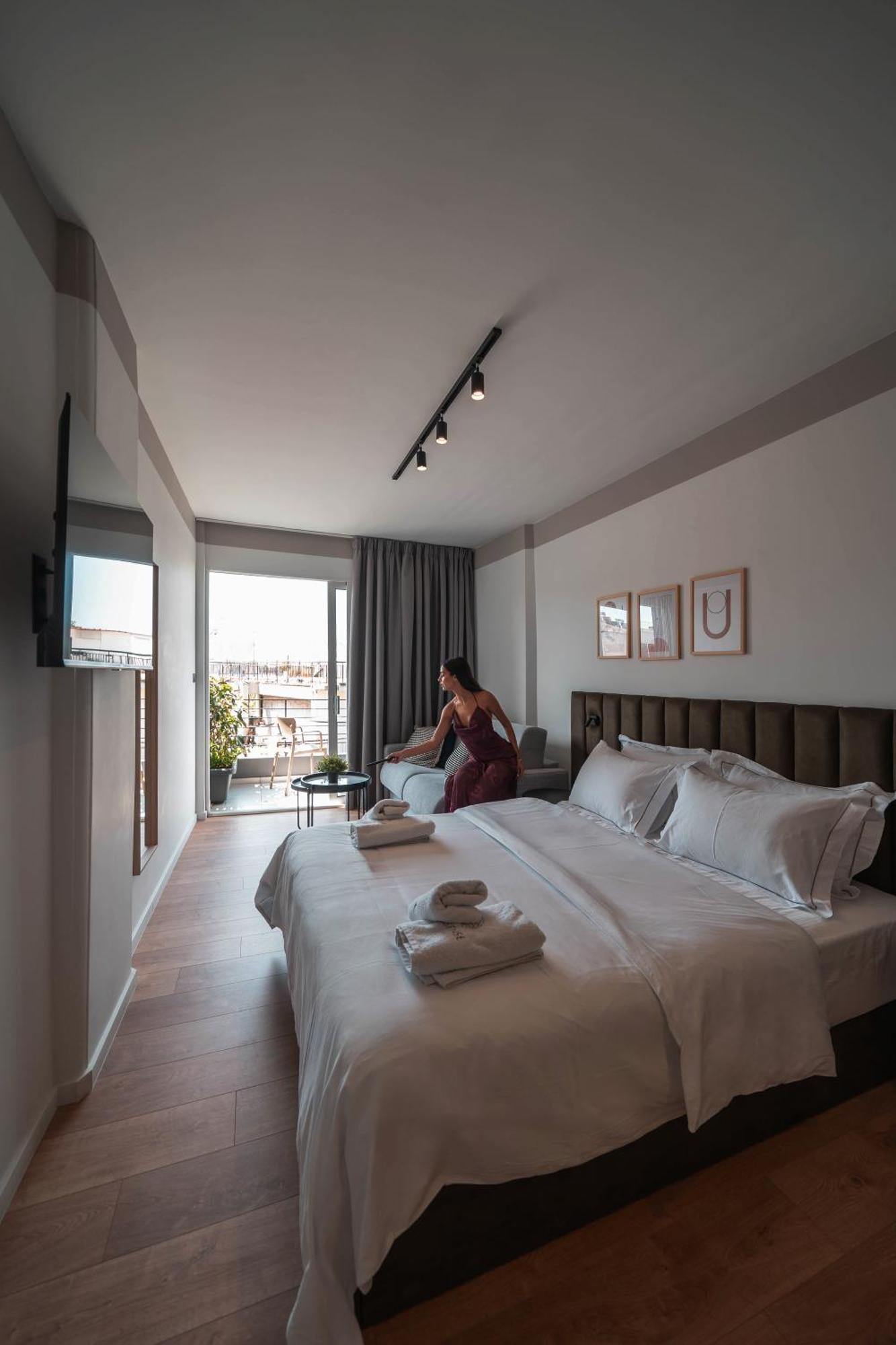 Athesense Suites Athens Ngoại thất bức ảnh