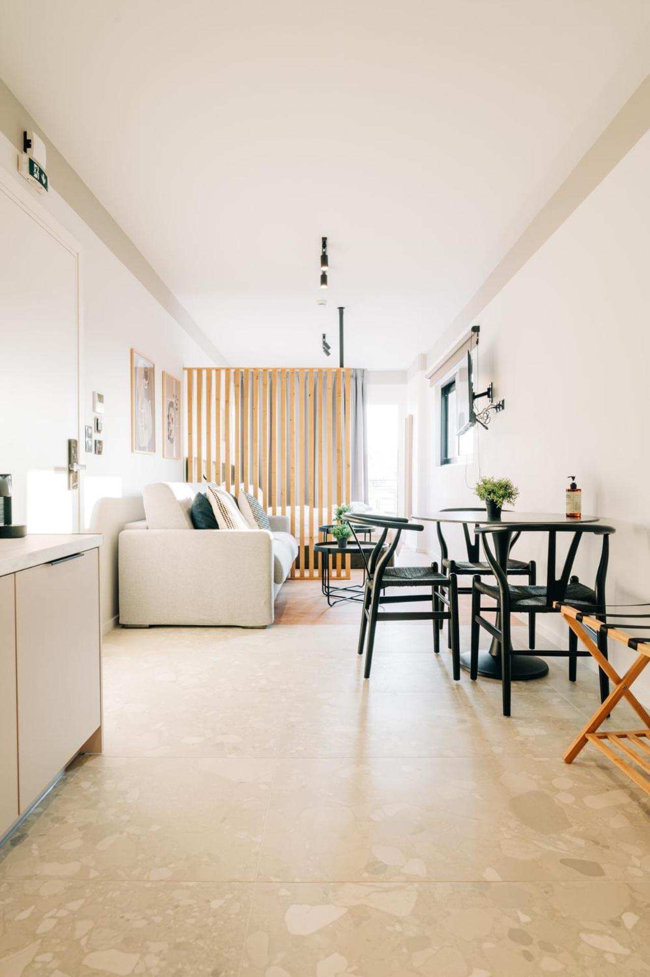Athesense Suites Athens Ngoại thất bức ảnh